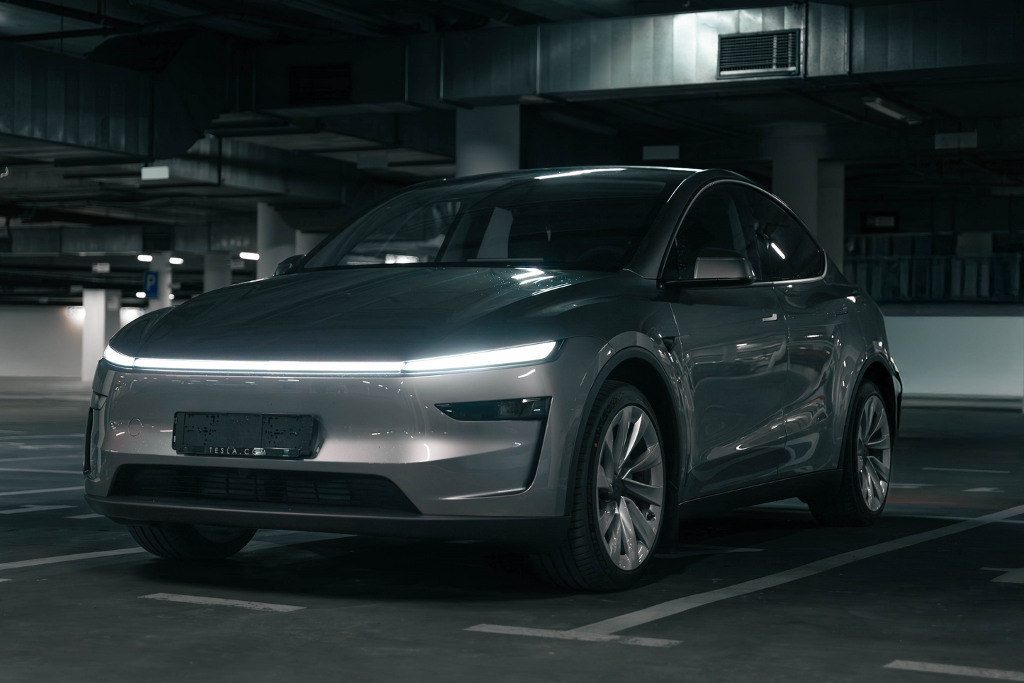 TESLA Y LAUNCH SERIES