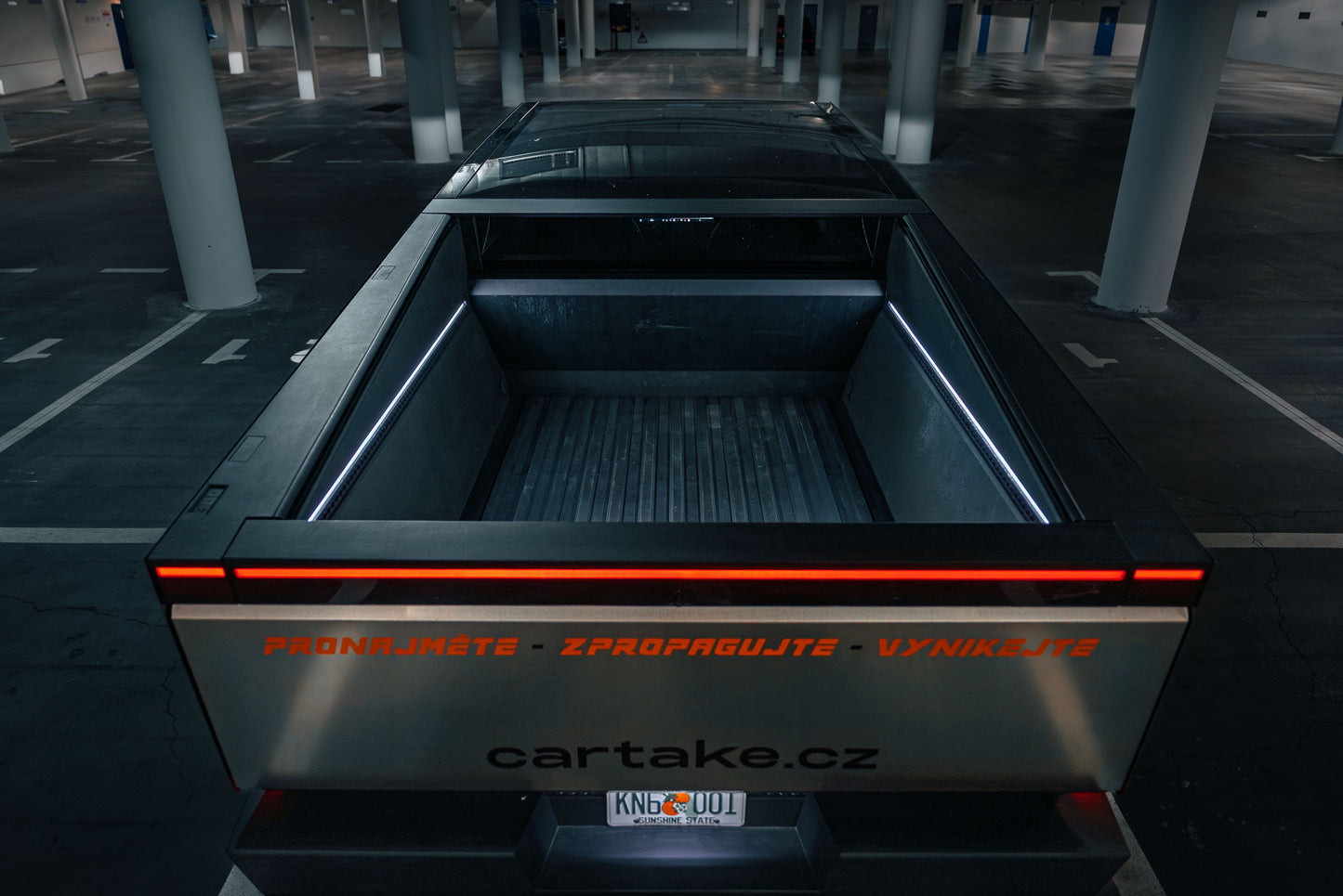 CYBERTRUCK