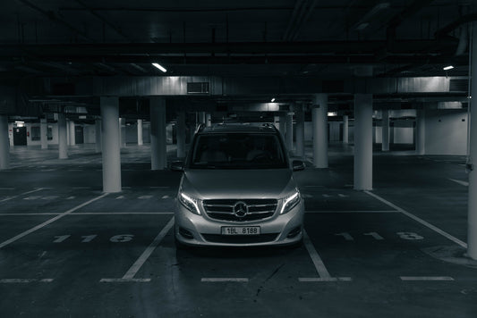 MERCEDES-BENZ V 250D